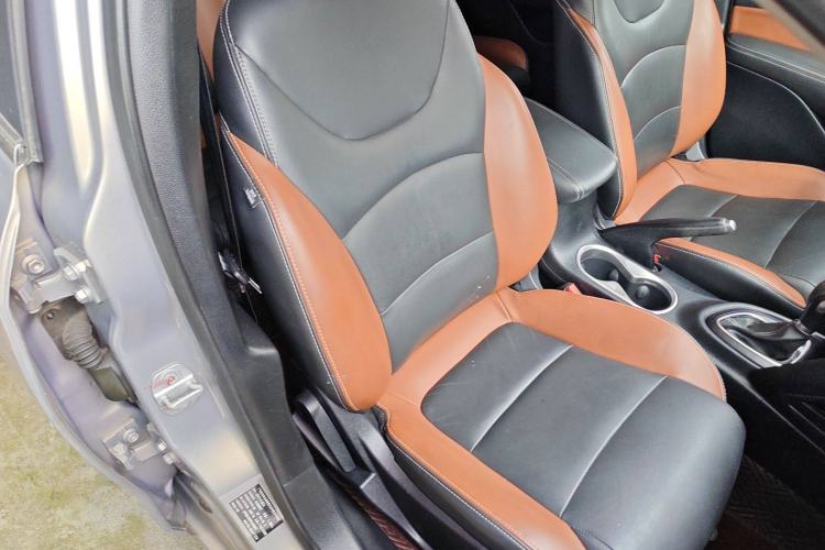 Used Fiat Viaggio 2015 1.4T Automatic Jingxiang Edition Right Front Seat
