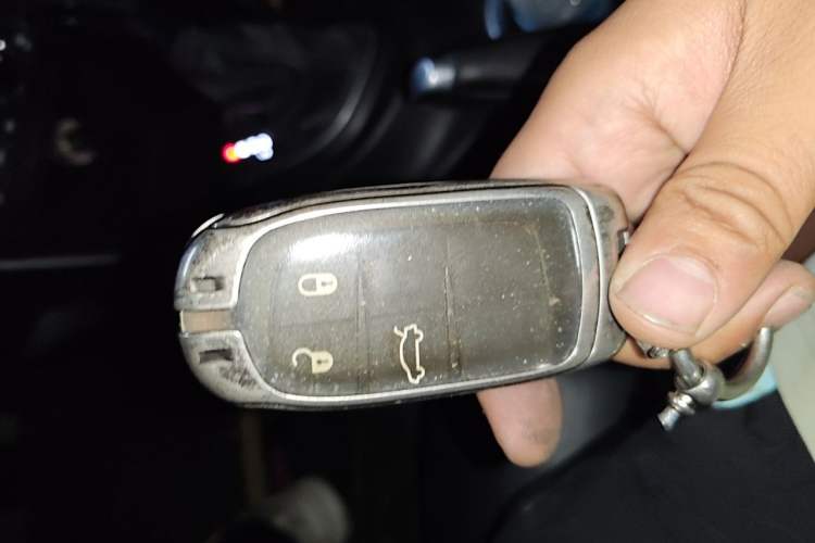 Used Fiat Viaggio 2015 1.4T Automatic Jingxiang Edition Vehicle Key