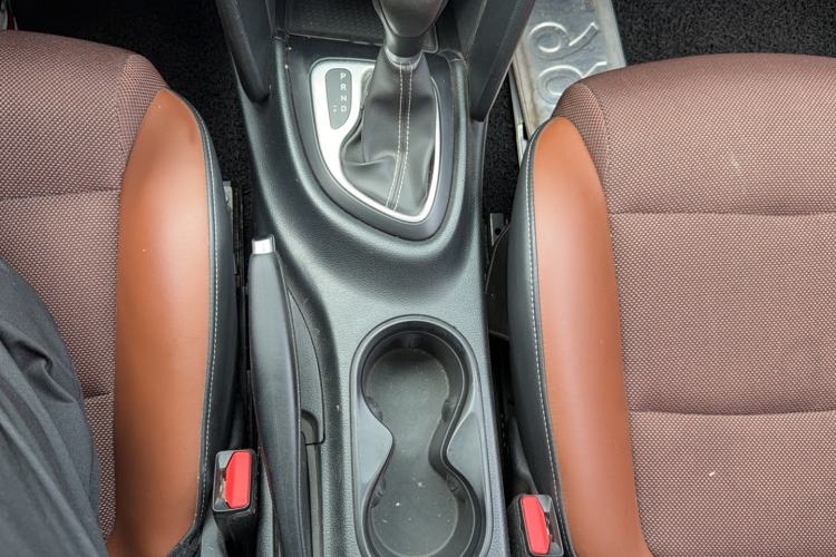 Used Fiat Viaggio 2017 1.4T Automatic Jingxiang Edition Gear Lever