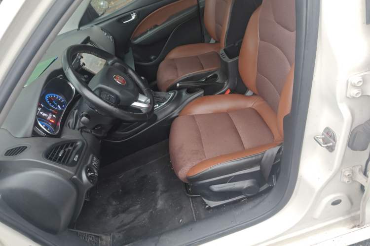 Used Fiat Viaggio 2017 1.4T Automatic Jingxiang Edition Left Front Seat