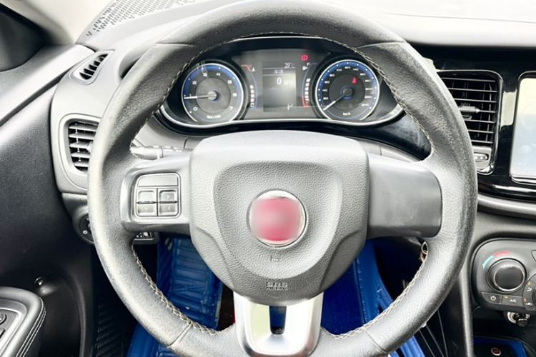 Used Fiat Viaggio 2017 1.4T Automatic Jingxiang Edition Steering Wheel