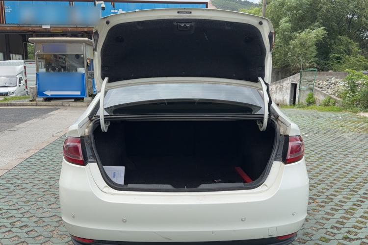 Used Fiat Viaggio 2017 1.4T Automatic Jingxiang Edition Trunk