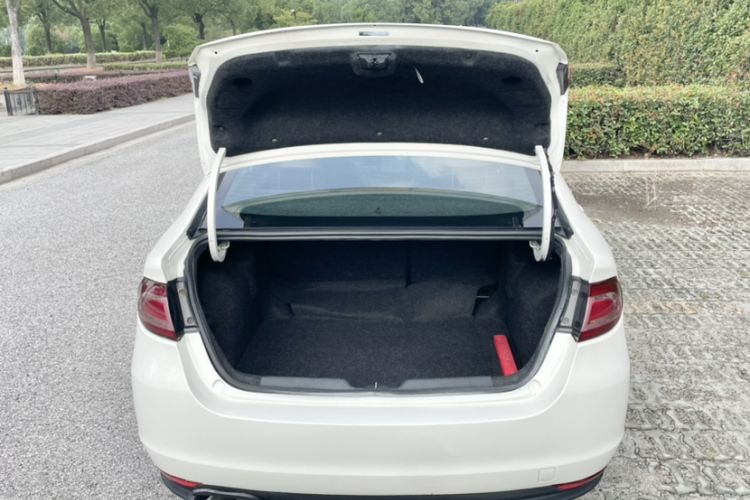 Used Fiat Viaggio 2017 1.4T Automatic Jingxiang Edition Trunk