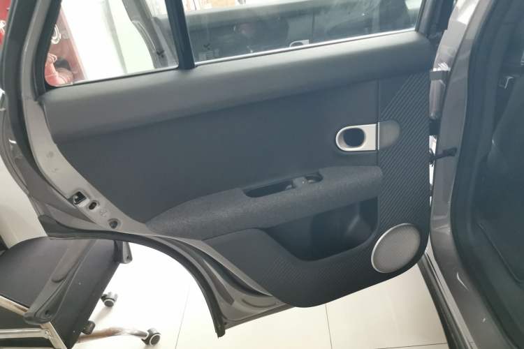 Used firefly 2025 Free Edition Interior 8