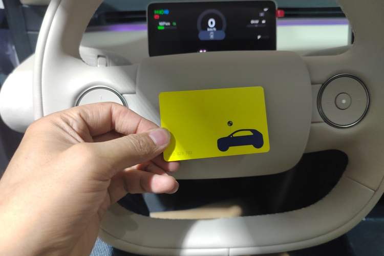 Used firefly 2025 Illuminated Edition Interior 1