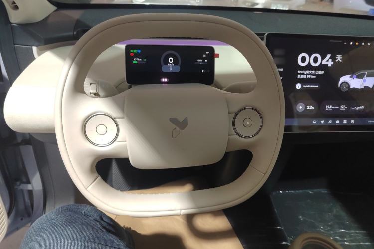 Used firefly 2025 Illuminated Edition Steering Wheel
