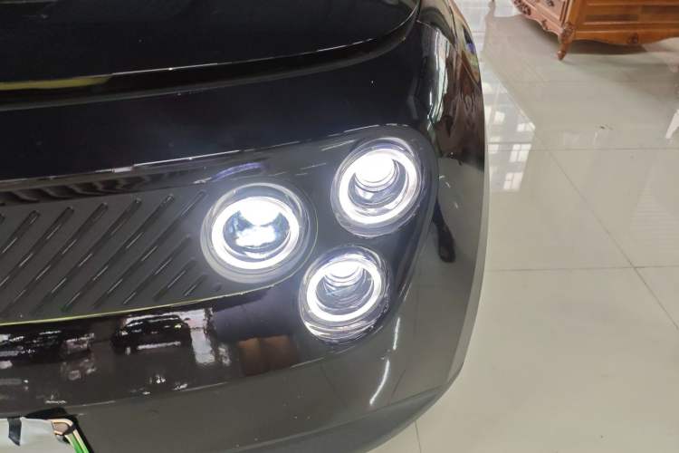 Used firefly 2025 Free Edition Left Front Headlight