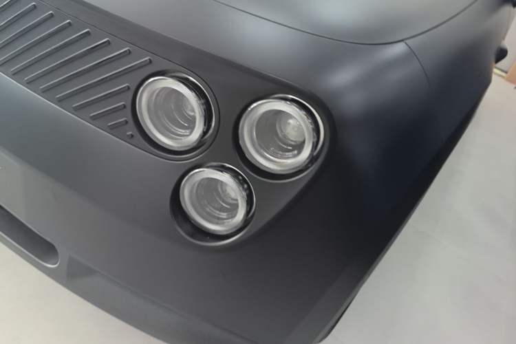 Used firefly 2025 Free Edition Left Front Headlight