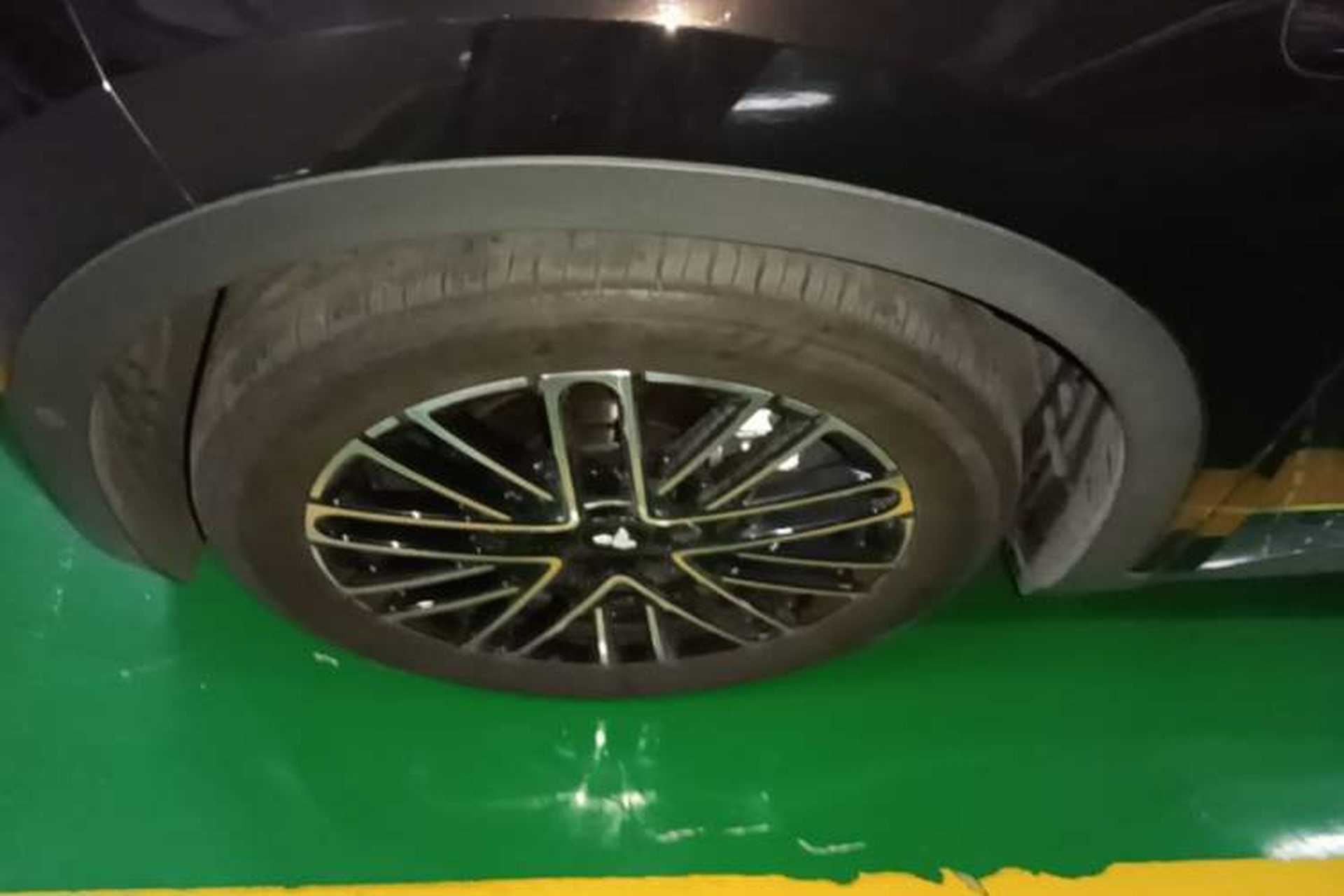 Used firefly 2025 Illuminated Edition Left Front Wheel Hub