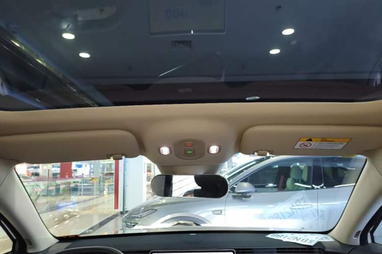 Used firefly 2025 Illuminated Edition Headliner