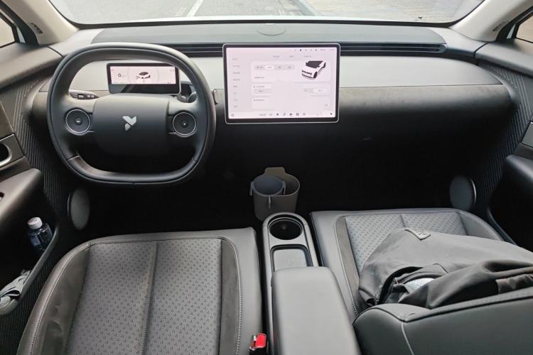 Used firefly 2025 Illuminated Edition Center Console