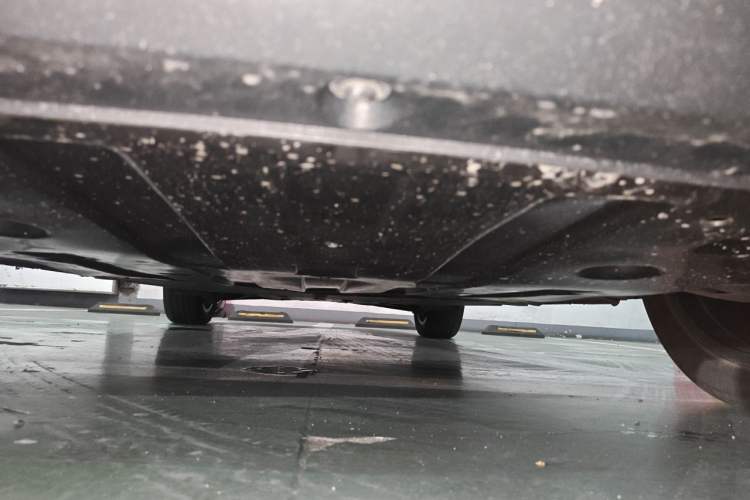 Used firefly 2025 Illuminated Edition Chassis Front