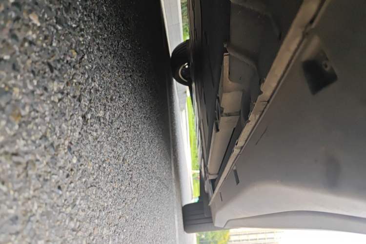 Used firefly 2025 Illuminated Edition Chassis Front Left