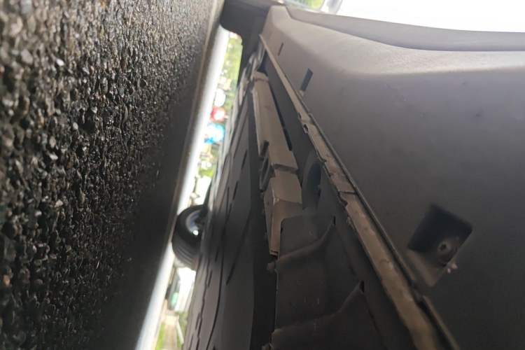 Used firefly 2025 Illuminated Edition Chassis Front Right