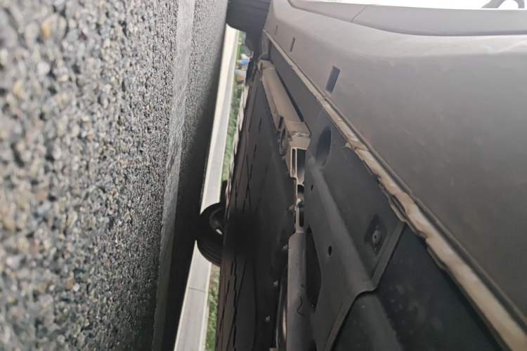 Used firefly 2025 Illuminated Edition Chassis Rear Left
