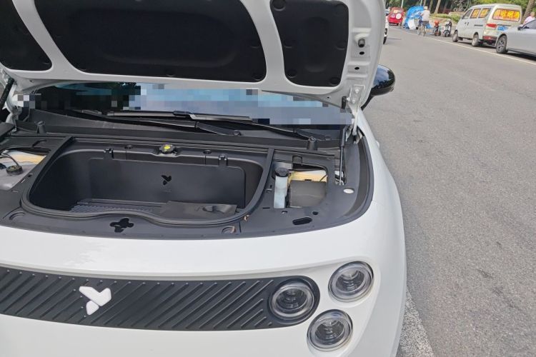 Used firefly 2025 Illuminated Edition Engine Bay Left