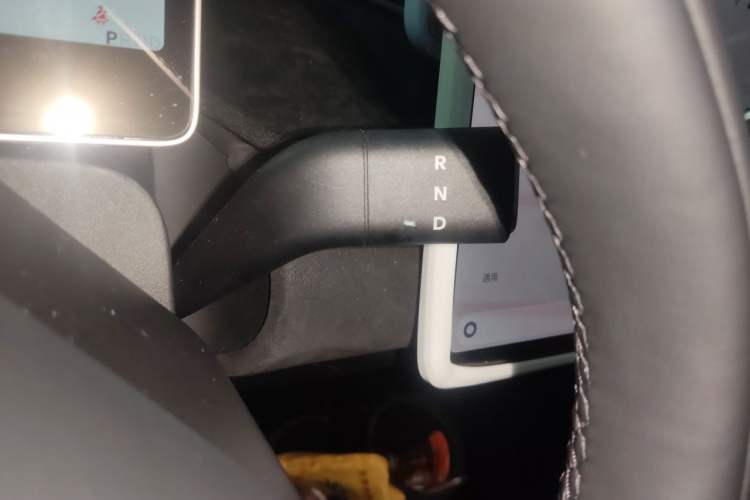 Used firefly 2025 Illuminated Edition Gear Lever
