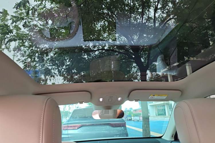 Used firefly 2025 Illuminated Edition Headliner