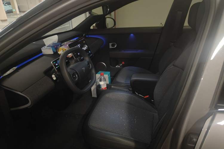 Used firefly 2025 Free Edition Left Front Seat