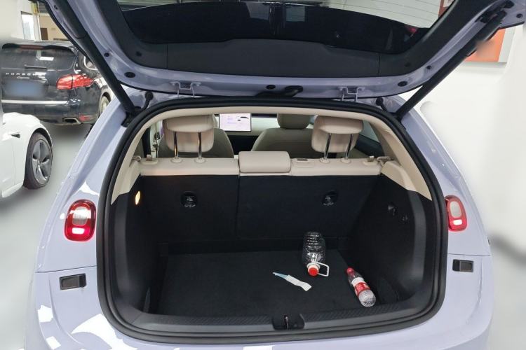 Used firefly 2025 Illuminated Edition Trunk