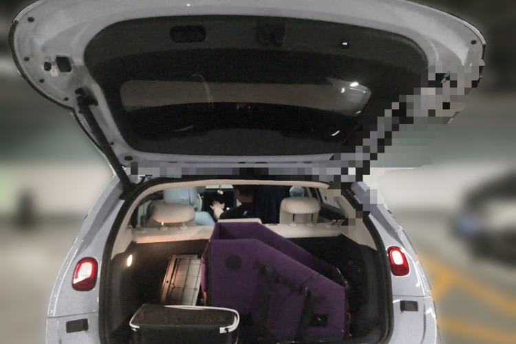 Used firefly 2025 Illuminated Edition Trunk