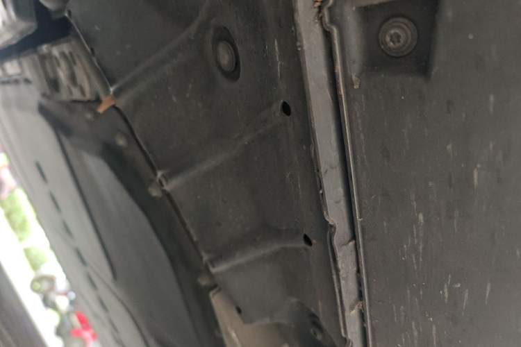 Used firefly 2025 Illuminated Edition Chassis Front Left