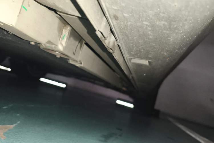 Used firefly 2025 Illuminated Edition Chassis Front Left