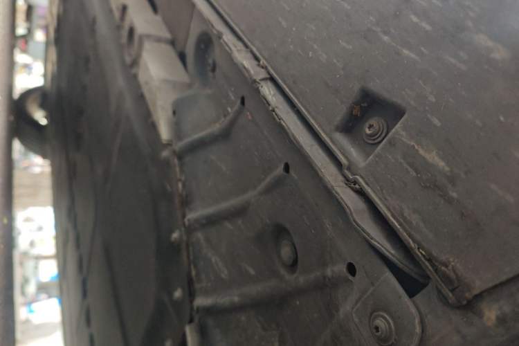 Used firefly 2025 Illuminated Edition Chassis Front Right