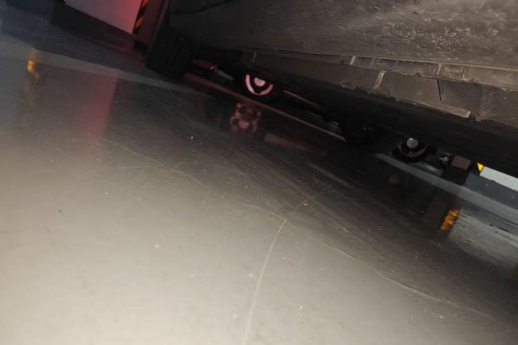 Used firefly 2025 Illuminated Edition Chassis Front Right