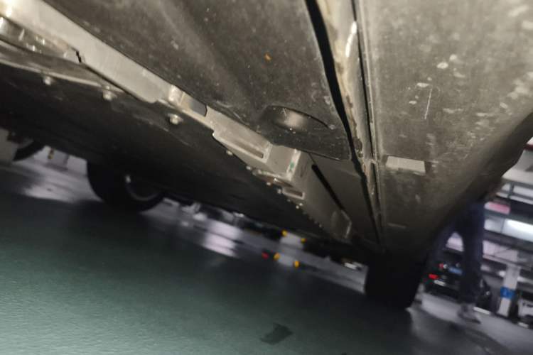 Used firefly 2025 Illuminated Edition Chassis Rear Right