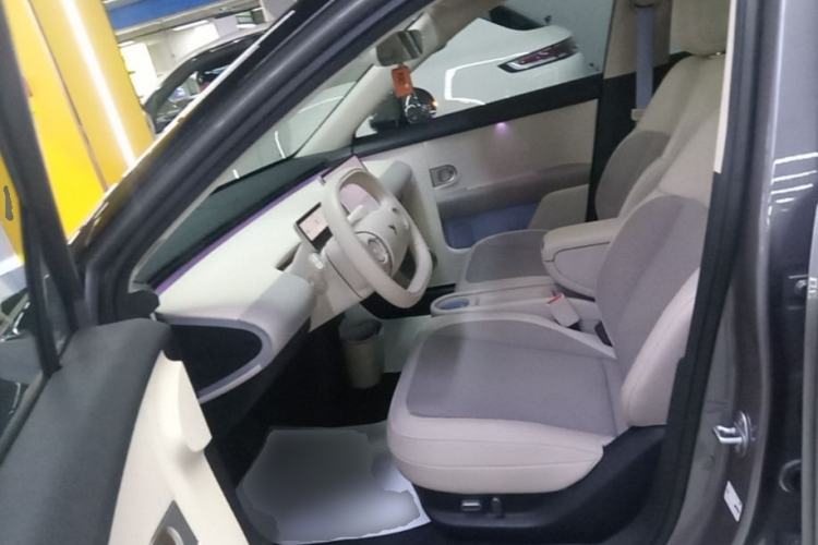Used firefly 2025 Free Edition Driver Seat