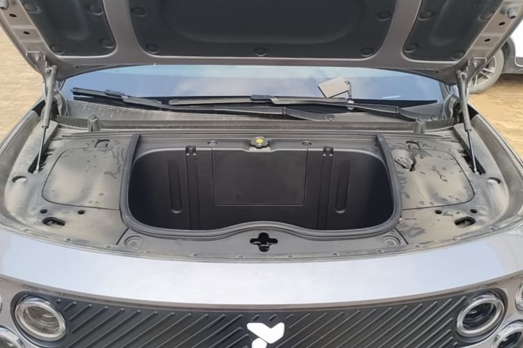 Used firefly 2025 Free Edition Engine Bay