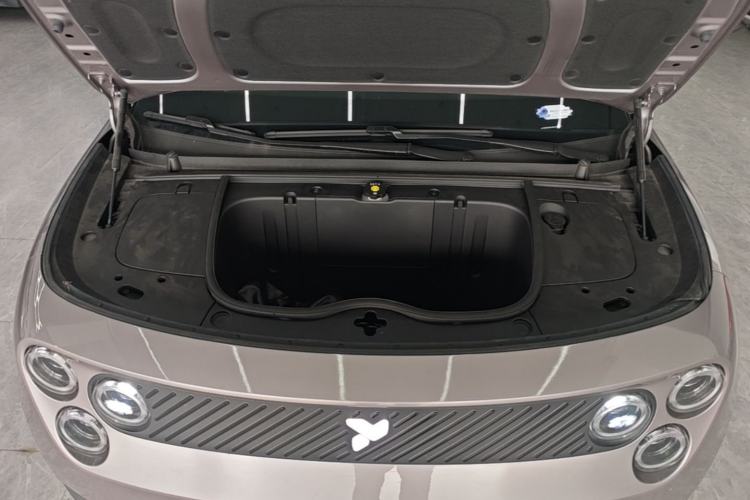 Used firefly 2025 Free Edition Engine Bay