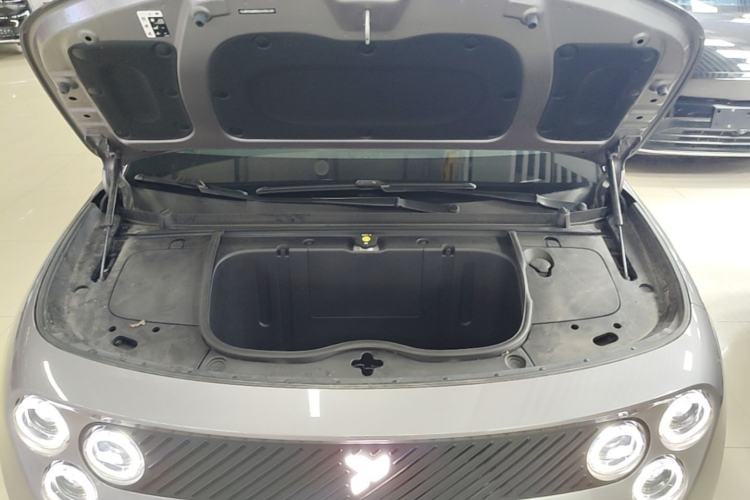 Used firefly 2025 Free Edition Engine Bay