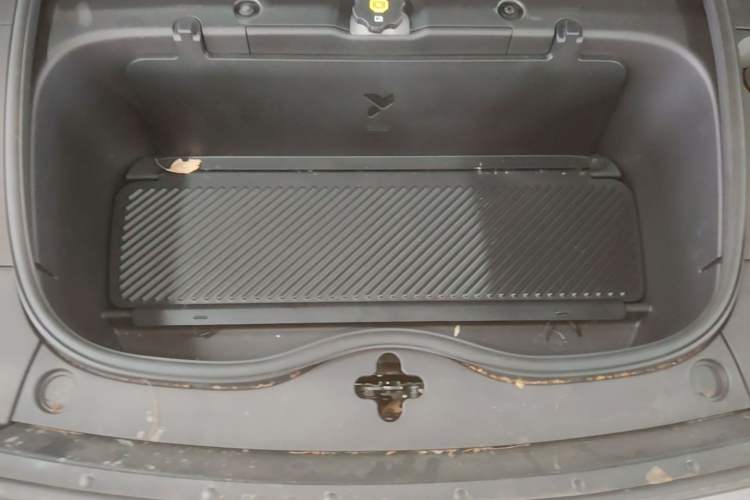 Used firefly 2025 Illuminated Edition Engine Bay