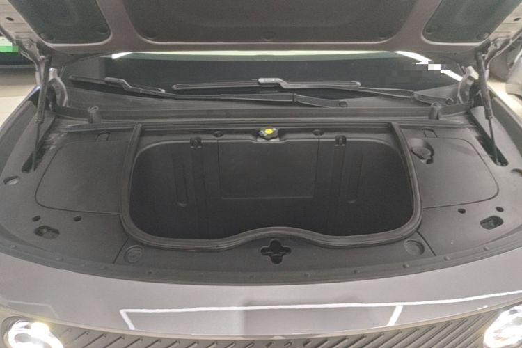Used firefly 2025 Free Edition Engine Bay