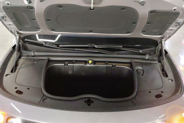 Used firefly 2025 Illuminated Edition Engine Bay