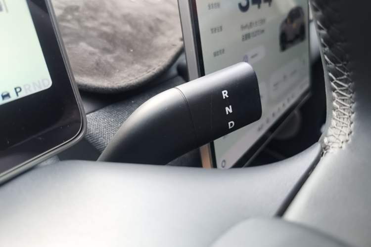 Used firefly 2025 Free Edition Gear Lever