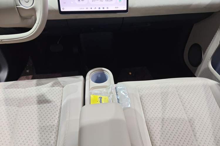 Used firefly 2025 Illuminated Edition Gear Lever