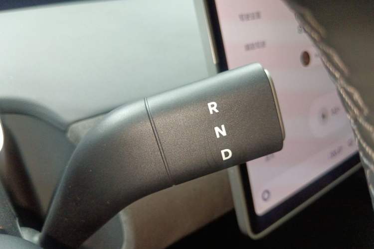 Used firefly 2025 Illuminated Edition Gear Lever