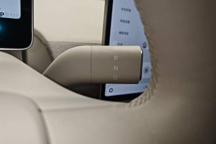 Used firefly 2025 Free Edition Gear Lever