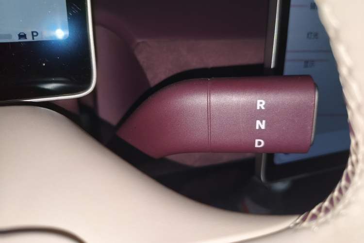 Used firefly 2025 Illuminated Edition Gear Lever