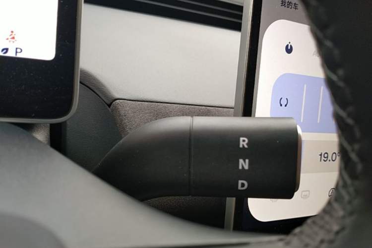 Used firefly 2025 Illuminated Edition Gear Lever