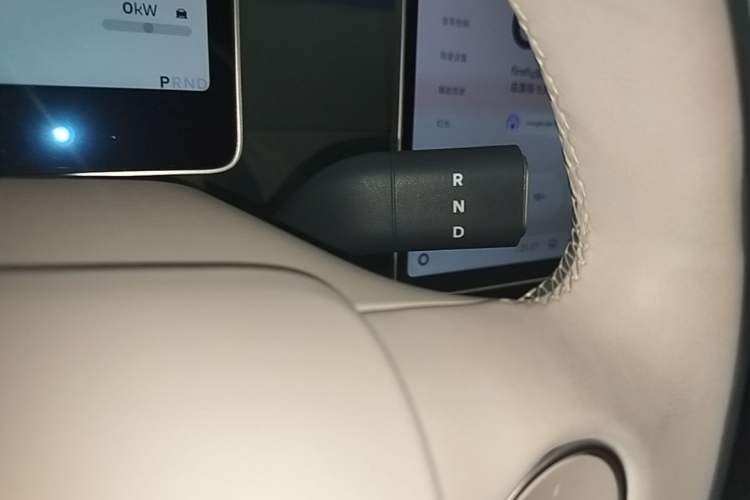 Used firefly 2025 Illuminated Edition Gear Lever