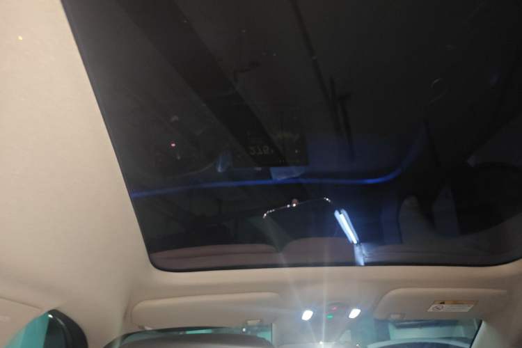 Used firefly 2025 Illuminated Edition Headliner