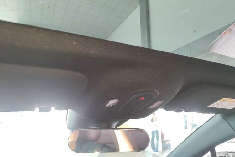 Used firefly 2025 Free Edition Headliner