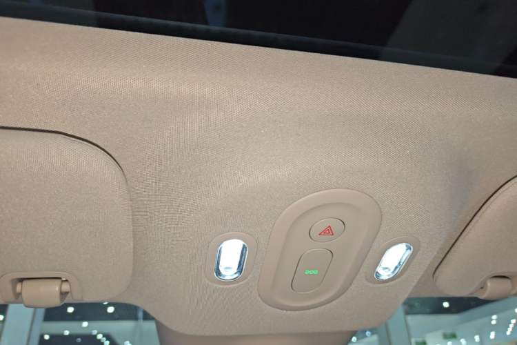 Used firefly 2025 Illuminated Edition Headliner