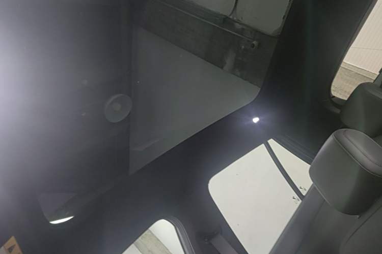 Used firefly 2025 Free Edition Headliner