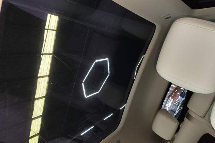 Used firefly 2025 Illuminated Edition Headliner