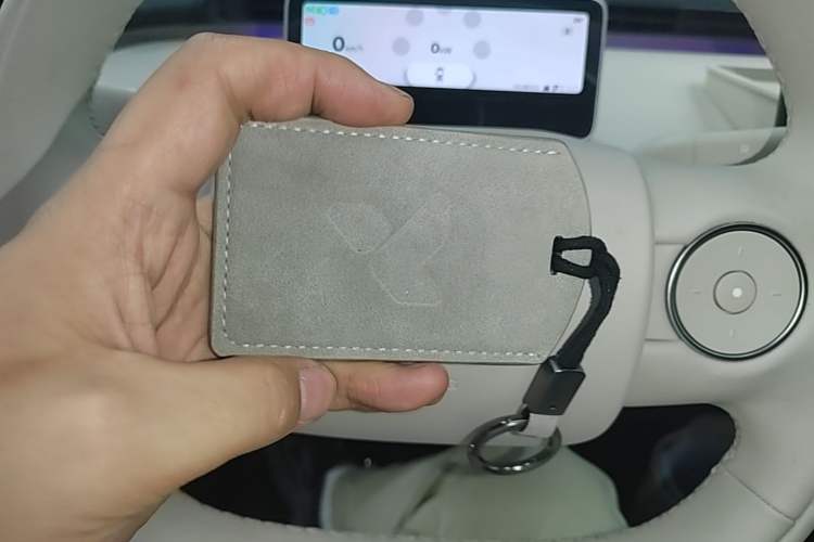 Used firefly 2025 Illuminated Edition Interior 1